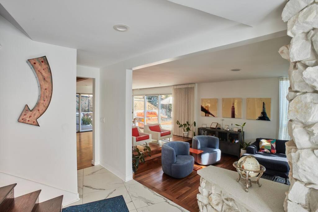 Casa de férias Luxe In Hollywood Hills- Modern Oasis, Pool 5 Min To Sunset *